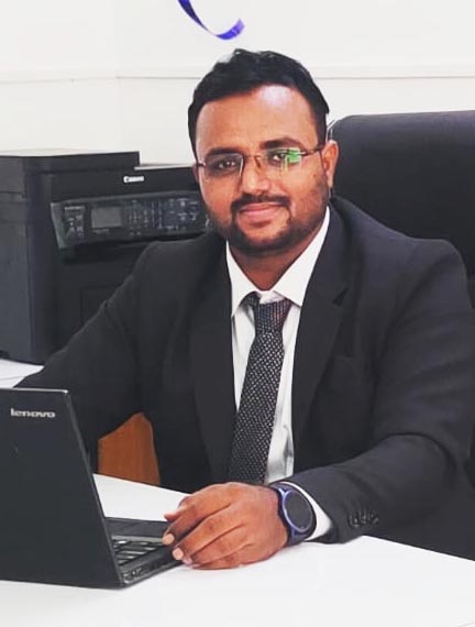 CA VASUDEV SUTHAR IS AN EDUCATOR IN UDAAN INSITIUTE